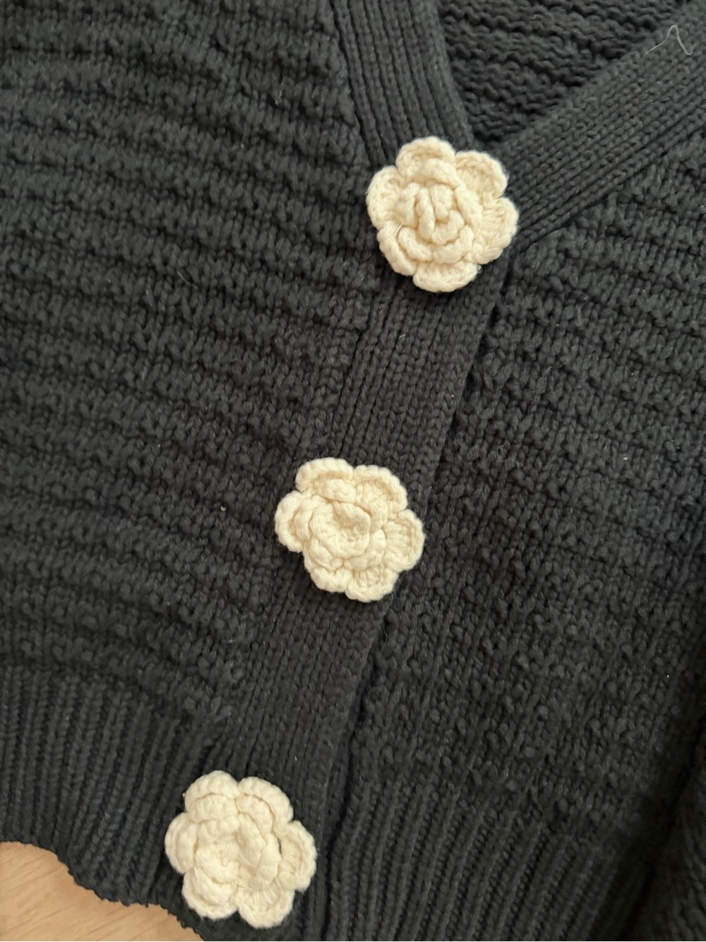 Vici - Black Women's Cropped Knit Cardigan with Cream Flower Buttons - Picture 2 of 2